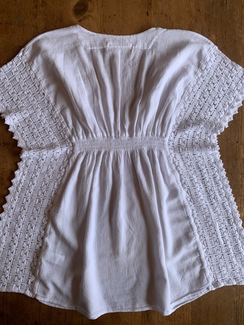 Seaspice Peruvian Cotton White Lace-Trim V-Neck Swim Coverup